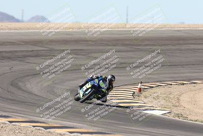 media/Oct-30-2025-Racers Edge (Thu) [[dabbdaf680]]/3-B Group/Session 2 (Bowl Exit)/